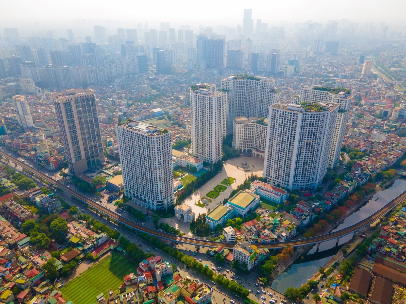 Cuộc tái cấu trúc đô thị chưa từng có đang định hình BĐS Hà Nội, nhà đầu tư buộc phải nắm được những điều này | mangalacomplex.com