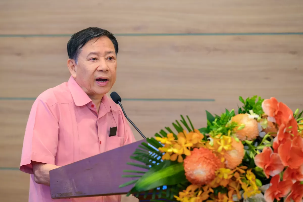 12/06/2026 - 16:39 TS Nguyễn Văn Khôi, Chủ tịch Hiệp hội Bất động sản Việt Nam (VNREA) đánh giá, thị trường bất động sản 2026 sẽ dịch chuyển mạnh mẽ theo xu hướng đáp ứng nhu cầu thực. Tình trạng "sốt" đất nền hay đầu c…